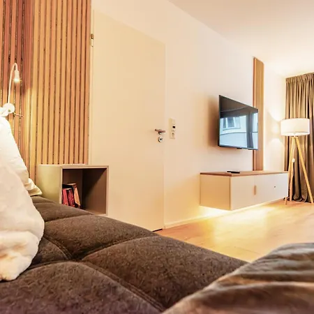 Isistay Modernes Mit Kueche Nahe Frankfurt * Neu-Isenburg